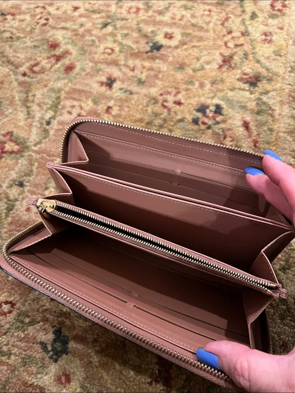 Louis Vuitton Vernis Zip Wallet in Nude Brown Patent